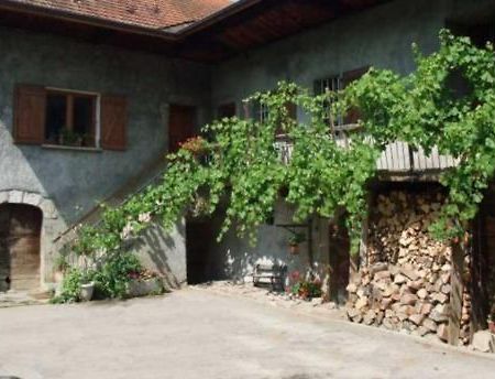 Le Domaine Du Grand Cellier Gites Appartement En Savoie Tournon-sur-Rhône Esterno foto