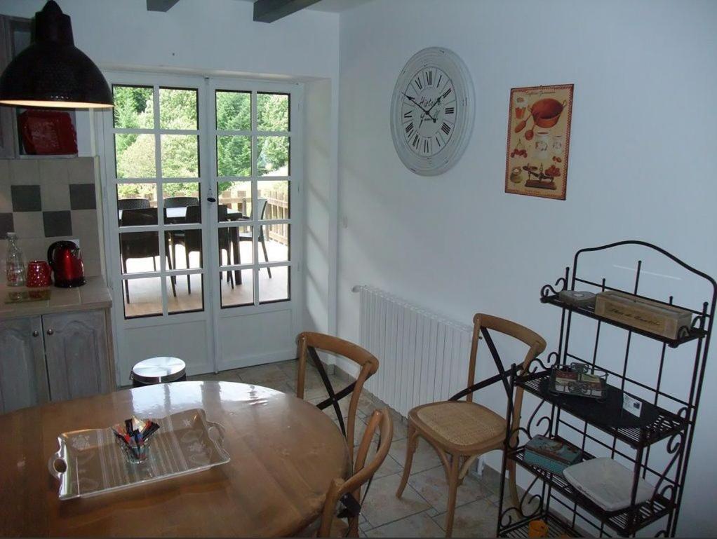 Le Domaine Du Grand Cellier Gites Appartement En Savoie Tournon-sur-Rhône Esterno foto